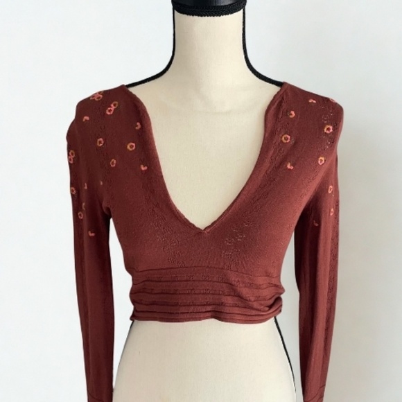 Intimately by Free People Embroidered Floral Crop Top – XS – Boho Chic - Picture 1 of 5